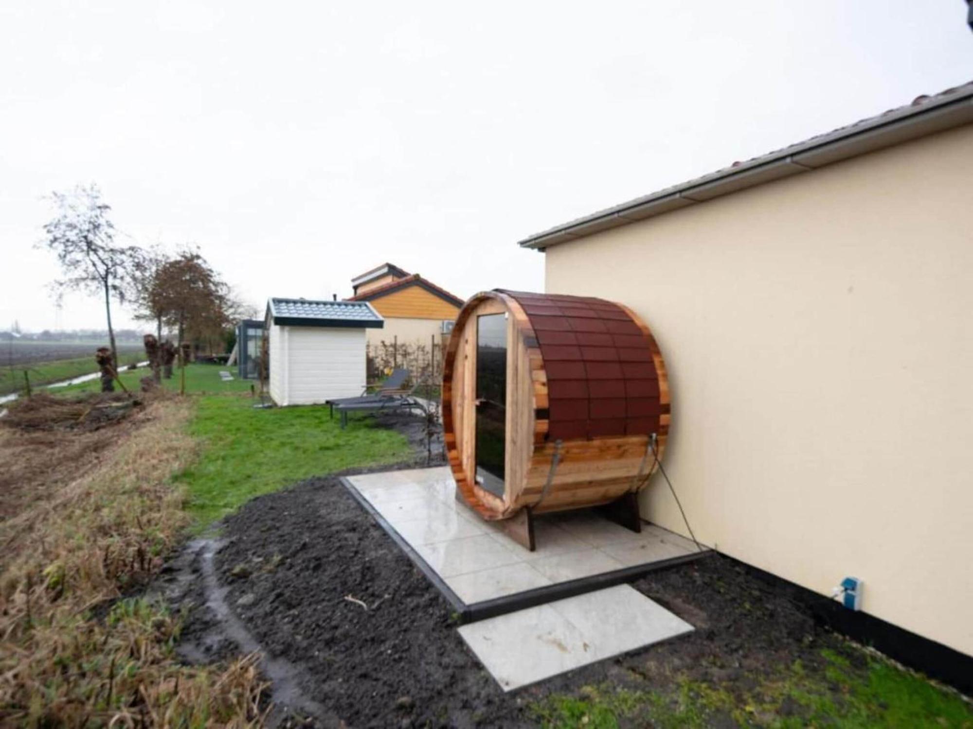 Nice Holiday Home With Garden Zevenhuizen  Экстерьер фото